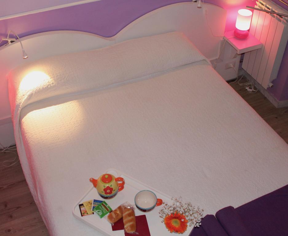Acomodação com café da manhã  Eat&sleep *