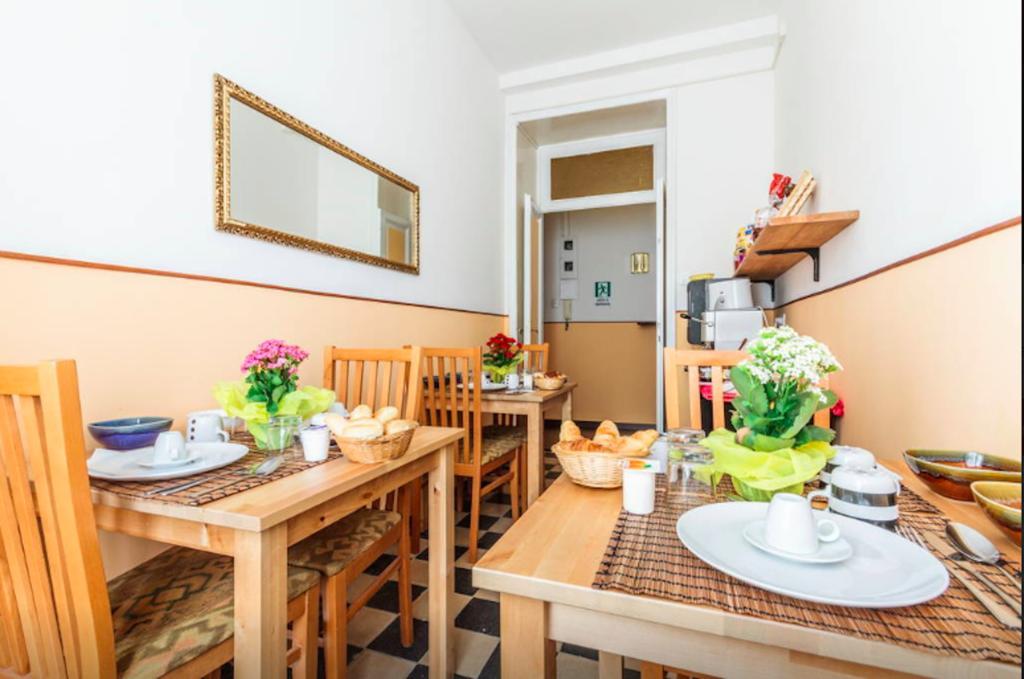 Acomodação com café da manhã  Eat&sleep